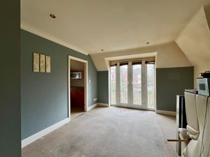 Photo 7- click for photo gallery